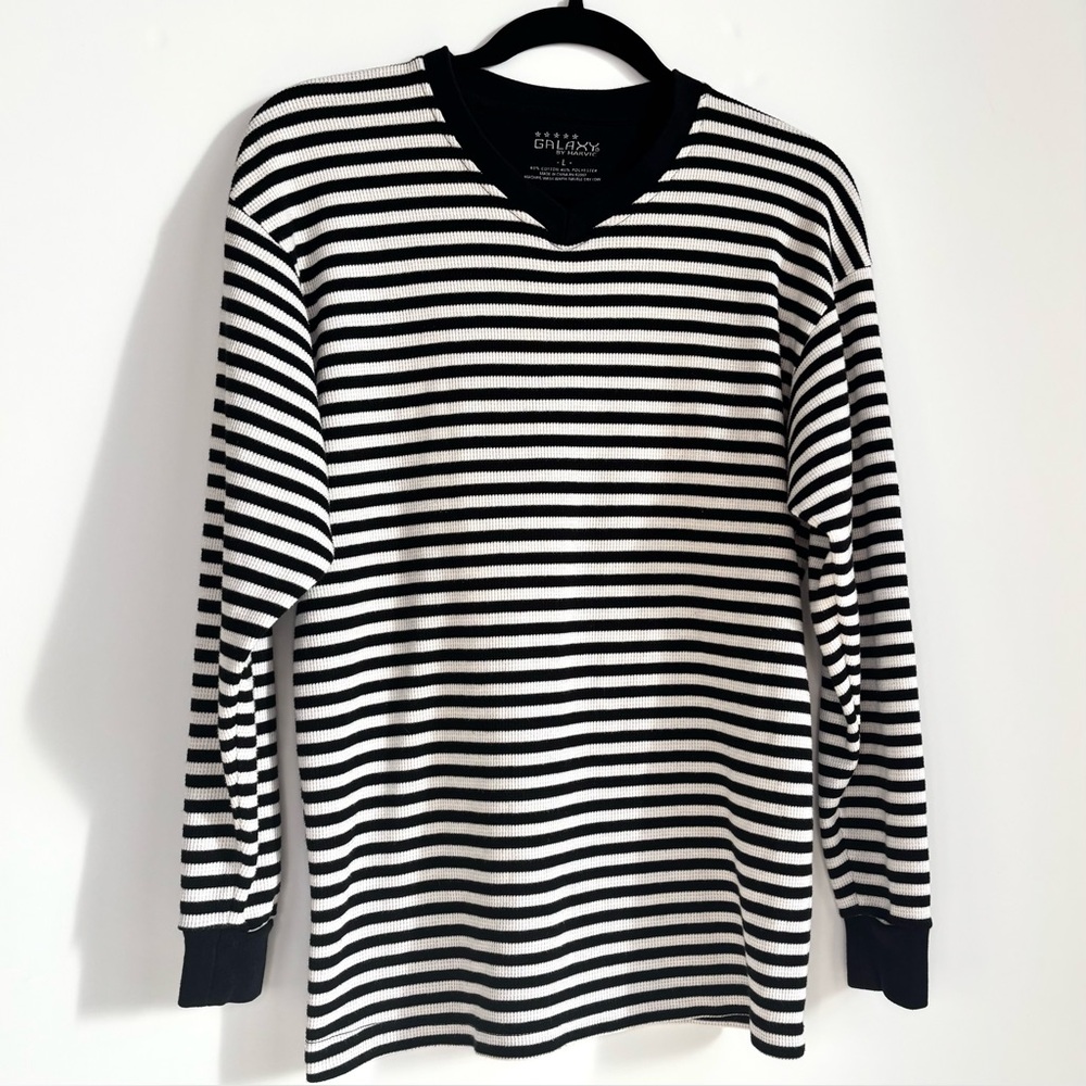 Grunge Striped Black & White Long Sleeved V-Neck Ribbed TShirt Kurt Cobain Large